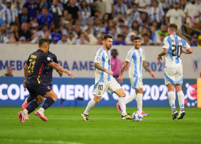 回顾美洲杯经典时刻：传奇再现