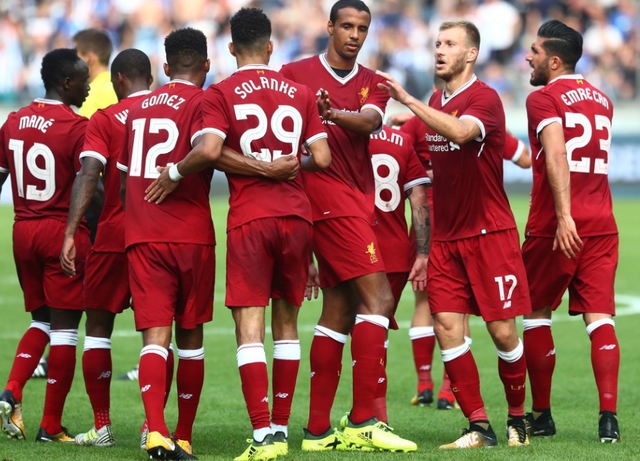 英格兰碾压乌克兰，范戴克扛起全队