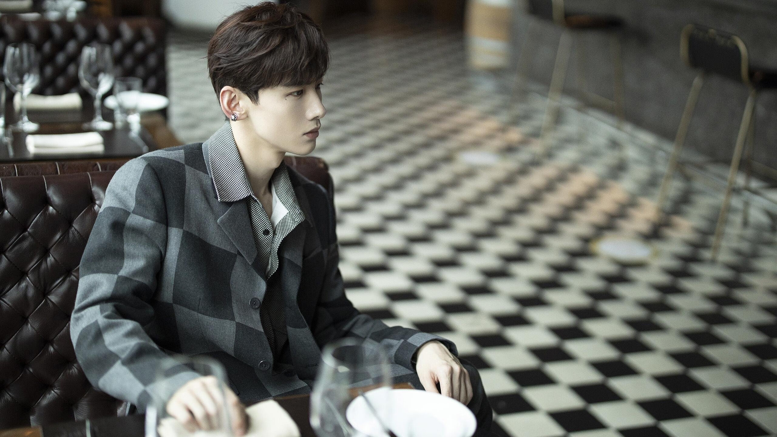 黄与银的交响,索伯轻取威廉姆斯背后,诺里斯用惊艳定义了赢的另一种模样