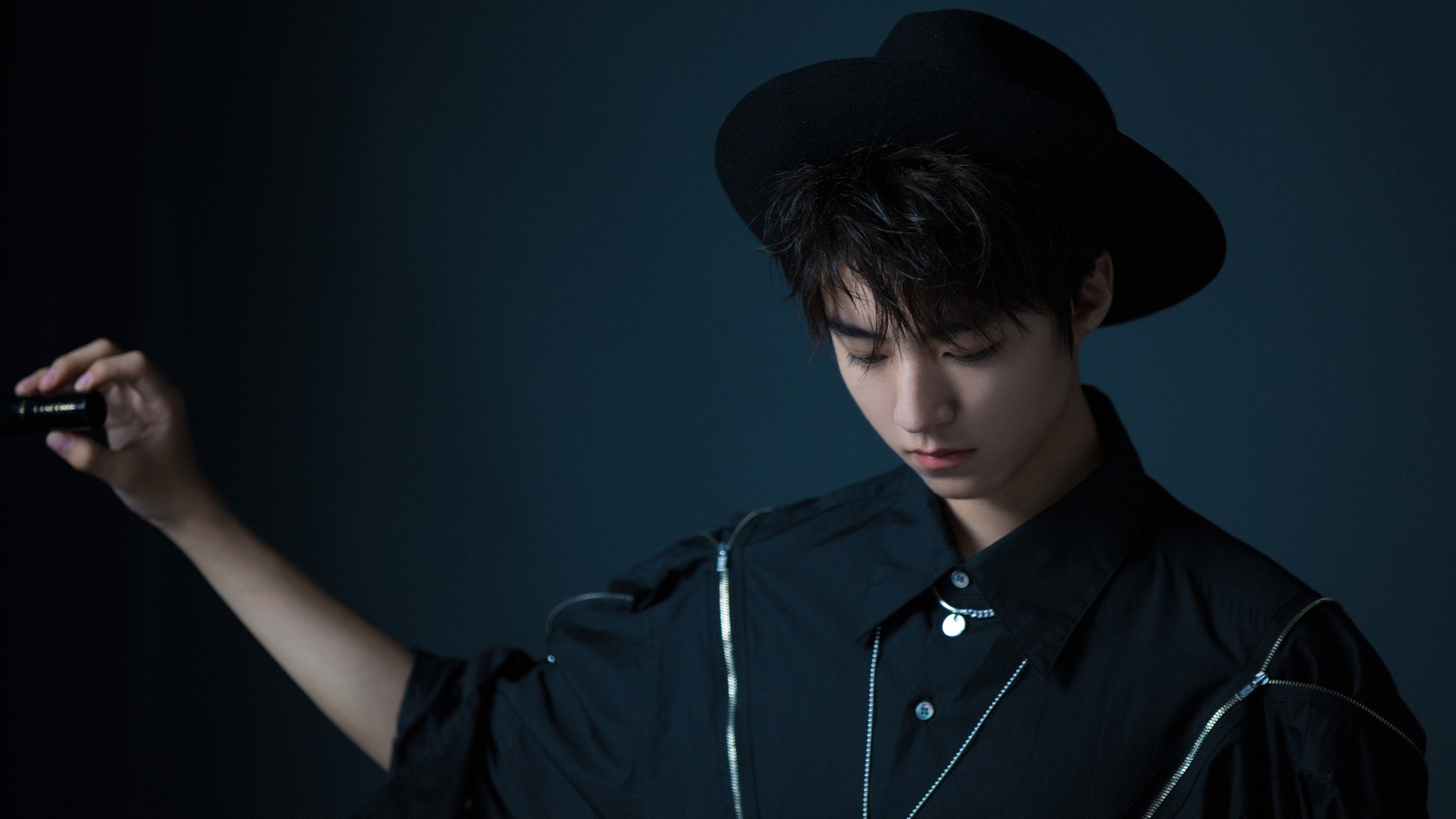 欧冠硝烟与篮球铁壁,当马刺的战术风暴席卷浙江队的绿茵梦