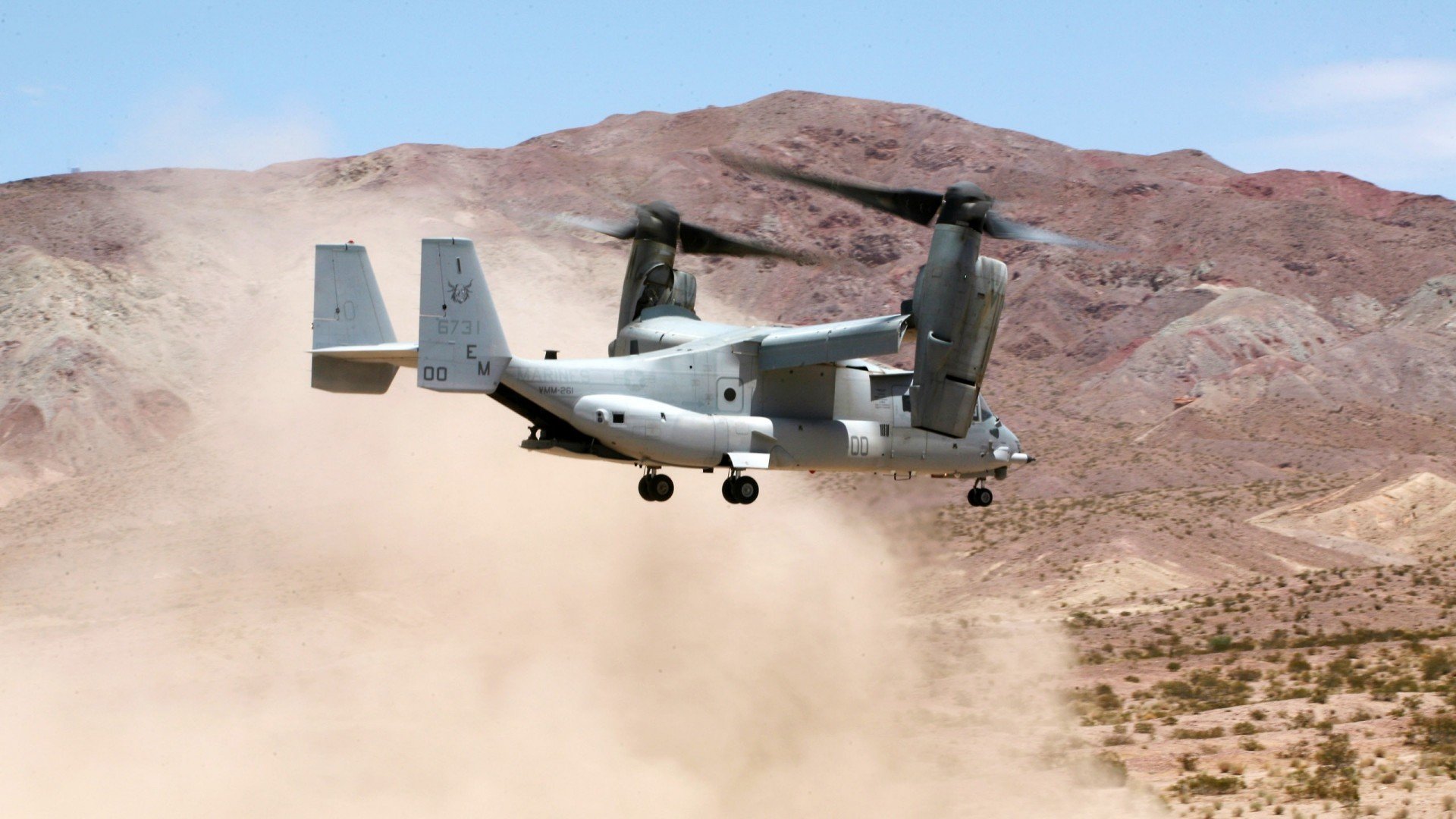 冰与火，当F1引擎轰鸣挪威，他们用雪板击穿亚特兰大