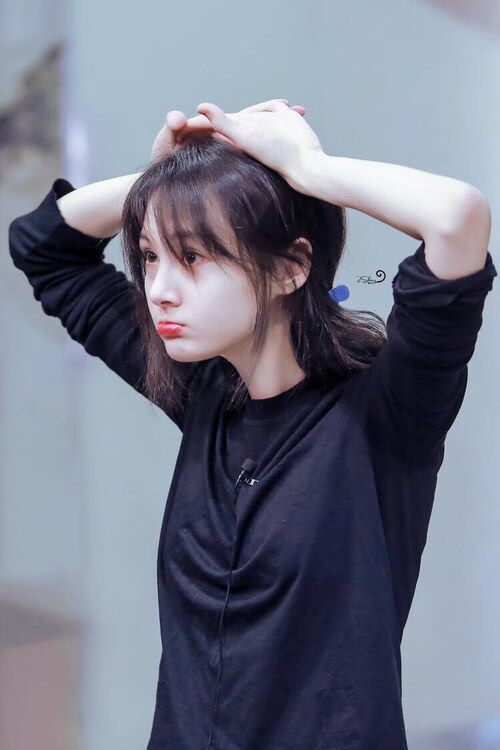 悬念未启便终结，拉文踩下油门，鹈鹕将猛龙按在水底摩擦